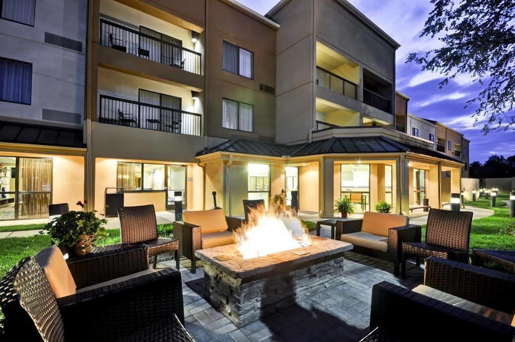 Courtyard By Marriott Dalton Exterior foto